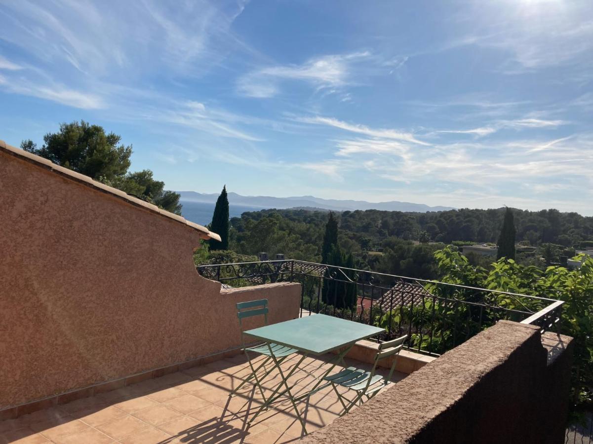 10 à 12 pers FAMILLE Amateurs randonnée Boulouris Panorama Saint Raphael Tennis Piscine partagé Exterior foto